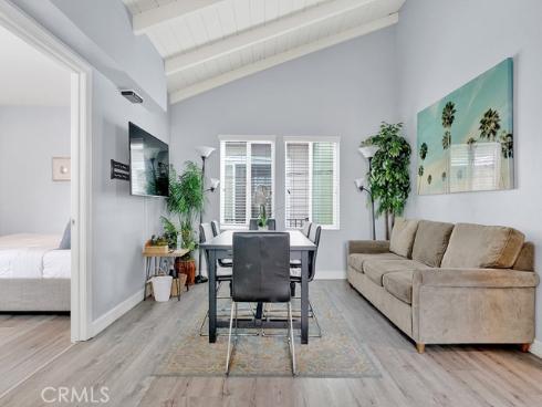 1320 W Balboa Boulevard, Newport Beach, CA