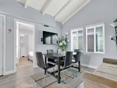 1320 W Balboa Boulevard, Newport Beach, CA