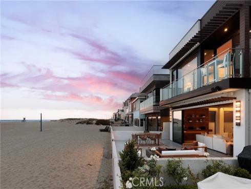 7104 W Oceanfront  , Newport Beach, CA