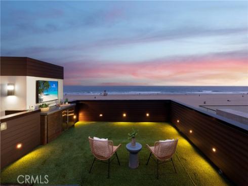 7104 W Oceanfront , Newport Beach, CA