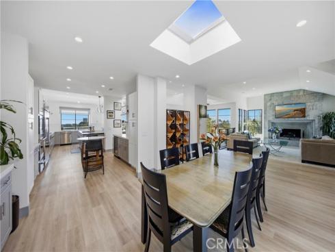 17 Monaco 12 , Newport Beach, CA