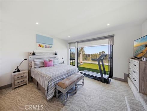 17 Monaco 12 , Newport Beach, CA