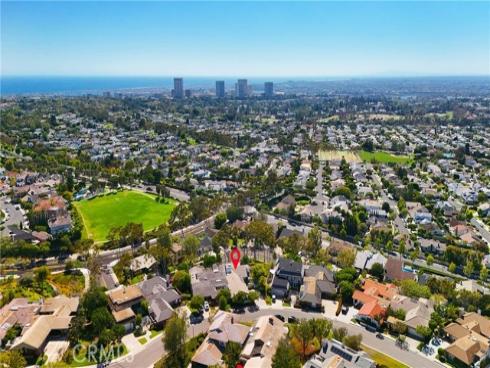 17 Monaco 12 , Newport Beach, CA