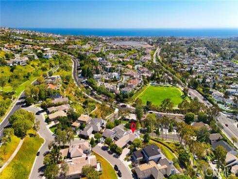 17 Monaco 12 , Newport Beach, CA