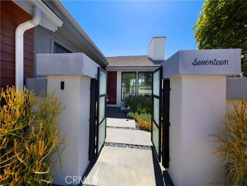 17 Monaco 12 , Newport Beach, CA