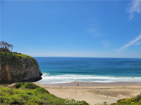 17 Monaco 12 , Newport Beach, CA