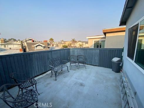 4704 Seashore Drive, Newport Beach, CA