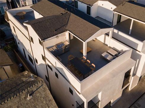 315 E Bay Avenue, Newport Beach, CA