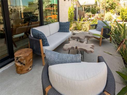 315 E Bay Avenue, Newport Beach, CA