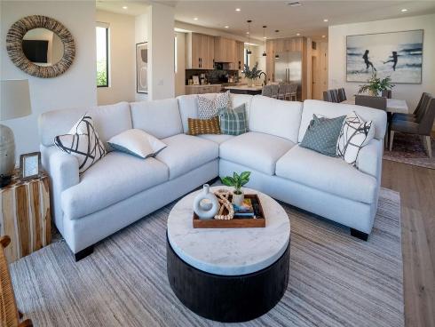 315 E Bay Avenue, Newport Beach, CA