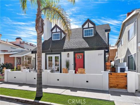2137 Miramar , Newport Beach, CA