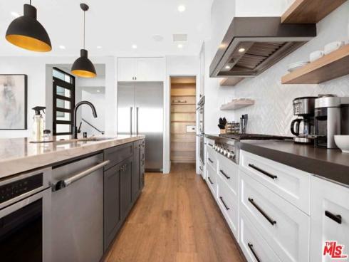 4106 River 2 Avenue, Newport Beach, CA