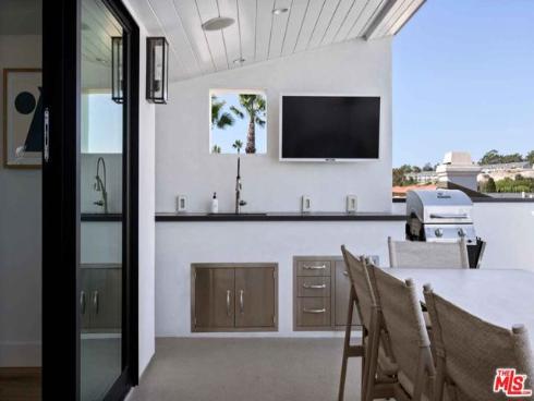 4106 River 2 Avenue, Newport Beach, CA