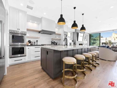 4106 River 2 Avenue, Newport Beach, CA