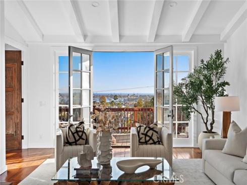521 Kings Road, Newport Beach, CA