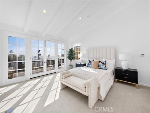 521 Kings Road, Newport Beach, CA