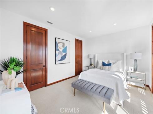 521 Kings Road, Newport Beach, CA