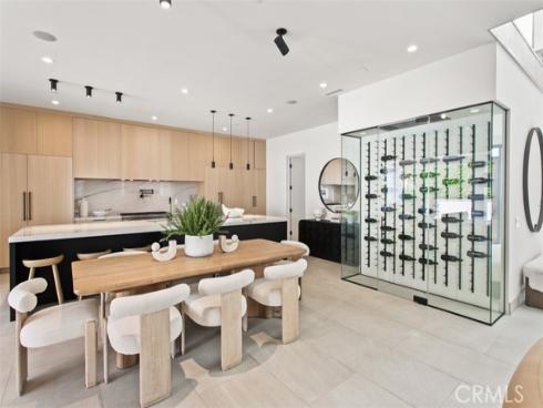 1210 Kings Rd , Newport Beach, CA