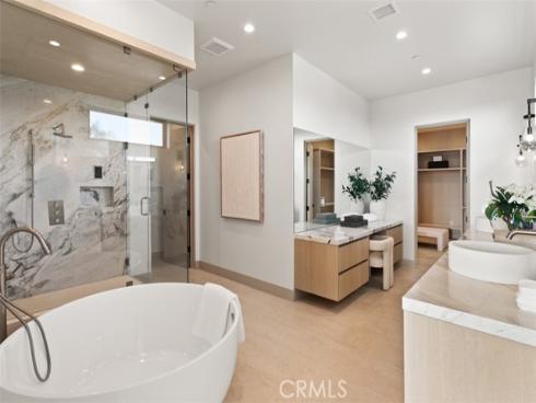 1210 Kings Rd , Newport Beach, CA