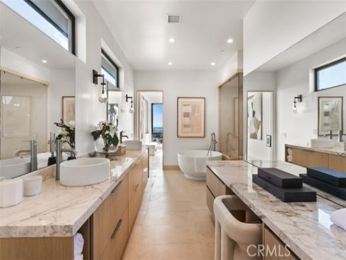 1210 Kings Rd , Newport Beach, CA
