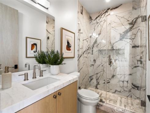 1210 Kings Rd , Newport Beach, CA