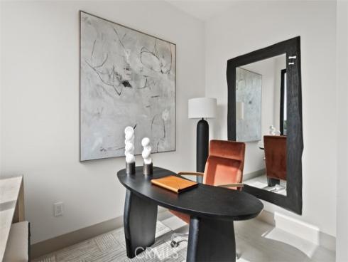1210 Kings Rd , Newport Beach, CA