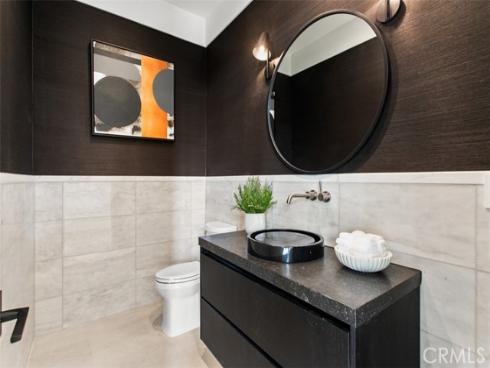 1210 Kings Rd , Newport Beach, CA