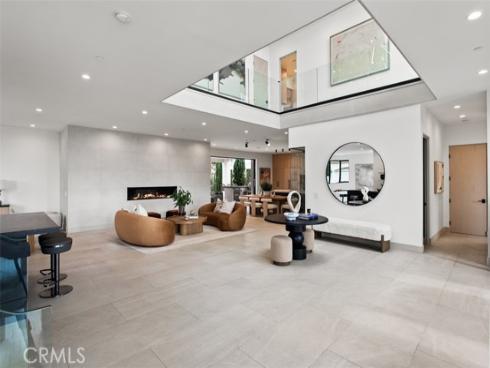 1210 Kings Rd , Newport Beach, CA