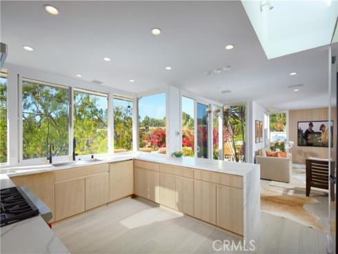 22 Cherry Hills Lane, Newport Beach, CA