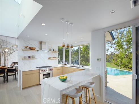 22 Cherry Hills Lane, Newport Beach, CA
