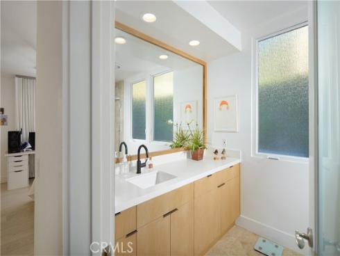 22 Cherry Hills Lane, Newport Beach, CA