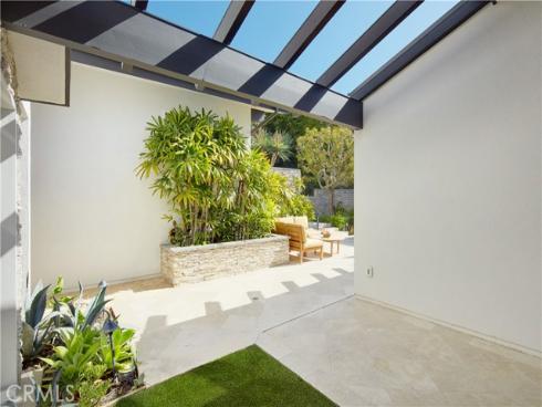 22 Cherry Hills Lane, Newport Beach, CA