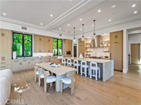 76 Hillcrest Lane, Newport Beach, CA