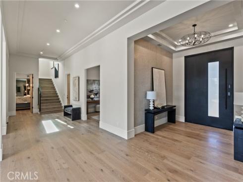76 Hillcrest Lane, Newport Beach, CA