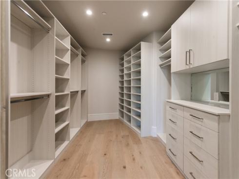 76 Hillcrest Lane, Newport Beach, CA