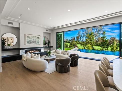 76 Hillcrest Lane, Newport Beach, CA