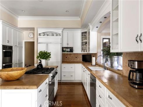 22 Belmont , Newport Beach, CA