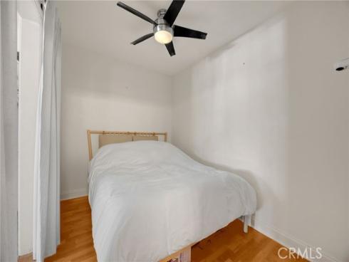 300 Cagney 215 , Newport Beach, CA