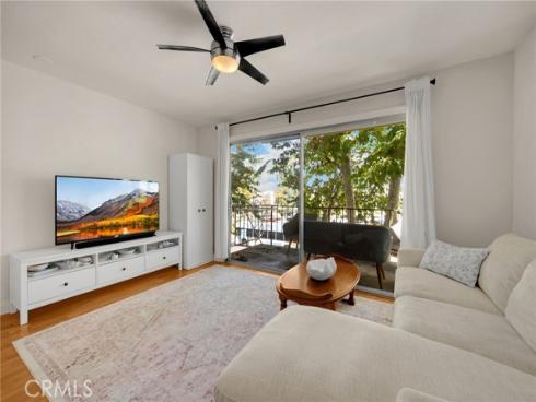 300 Cagney 215 , Newport Beach, CA