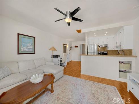 300 Cagney 215 , Newport Beach, CA