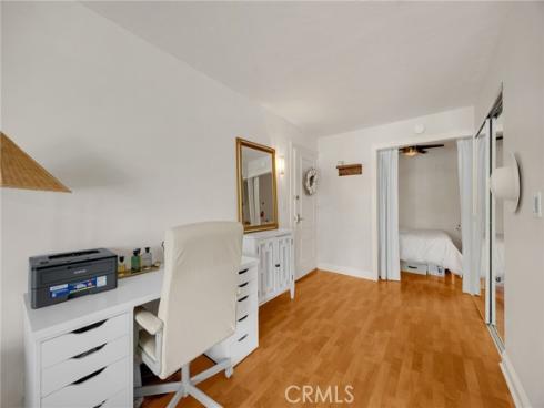 300 Cagney 215 , Newport Beach, CA