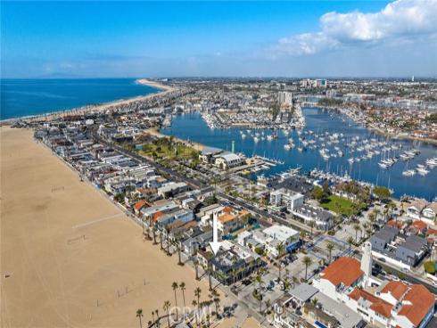 1504 W Oceanfront 5 , Newport Beach, CA