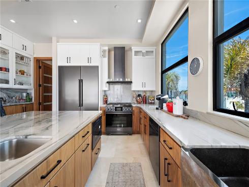 1504 W Oceanfront 5 , Newport Beach, CA