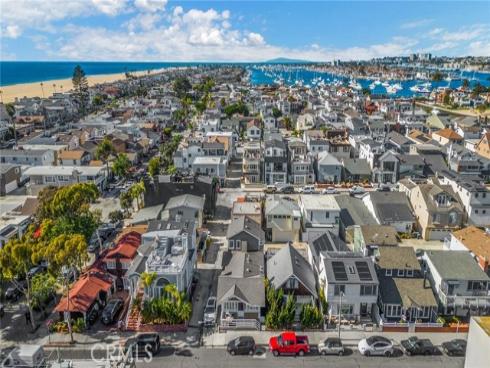307 Fernando , Newport Beach, CA