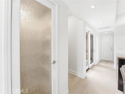 211 E Bay , Newport Beach, CA