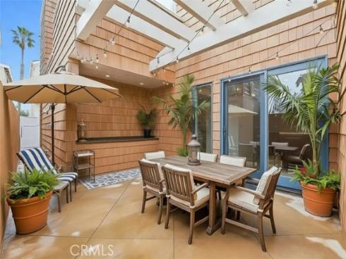 211 E Bay , Newport Beach, CA