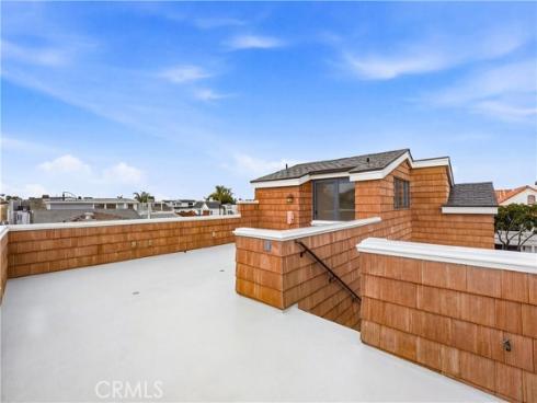 211 E Bay , Newport Beach, CA