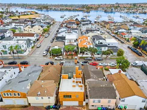 211 E Bay , Newport Beach, CA