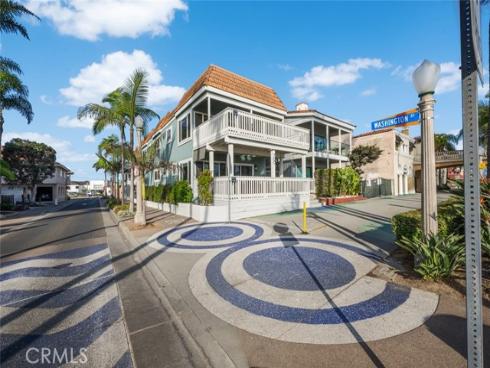 700 E. Oceanfront