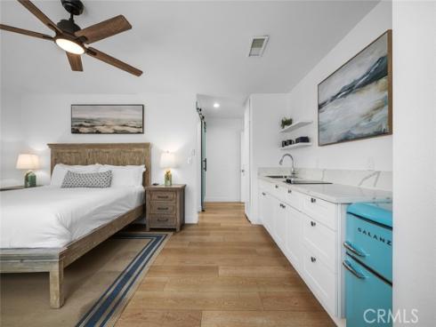 700 E Oceanfront , Newport Beach, CA